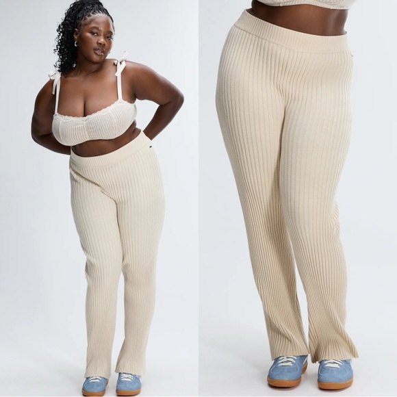 NWT FENTY x Savage Tres Soft Sweater Nude Ribbed Lounge...